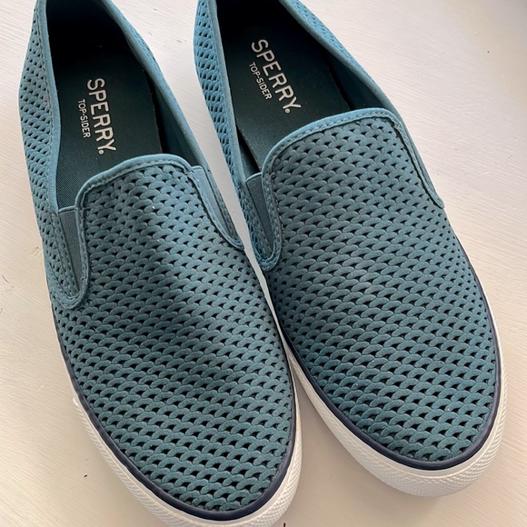 Sperry Topsider teal faux cutout suede size 11 - Picture 1 of 6